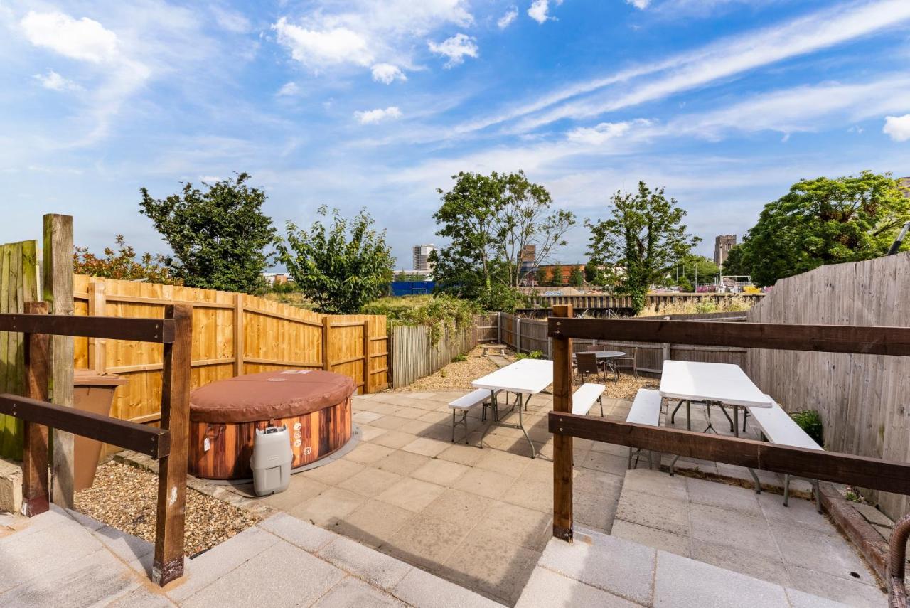 Rooms In City Centre House With Kitchen, Lounge, Garden Ipswich Zewnętrze zdjęcie