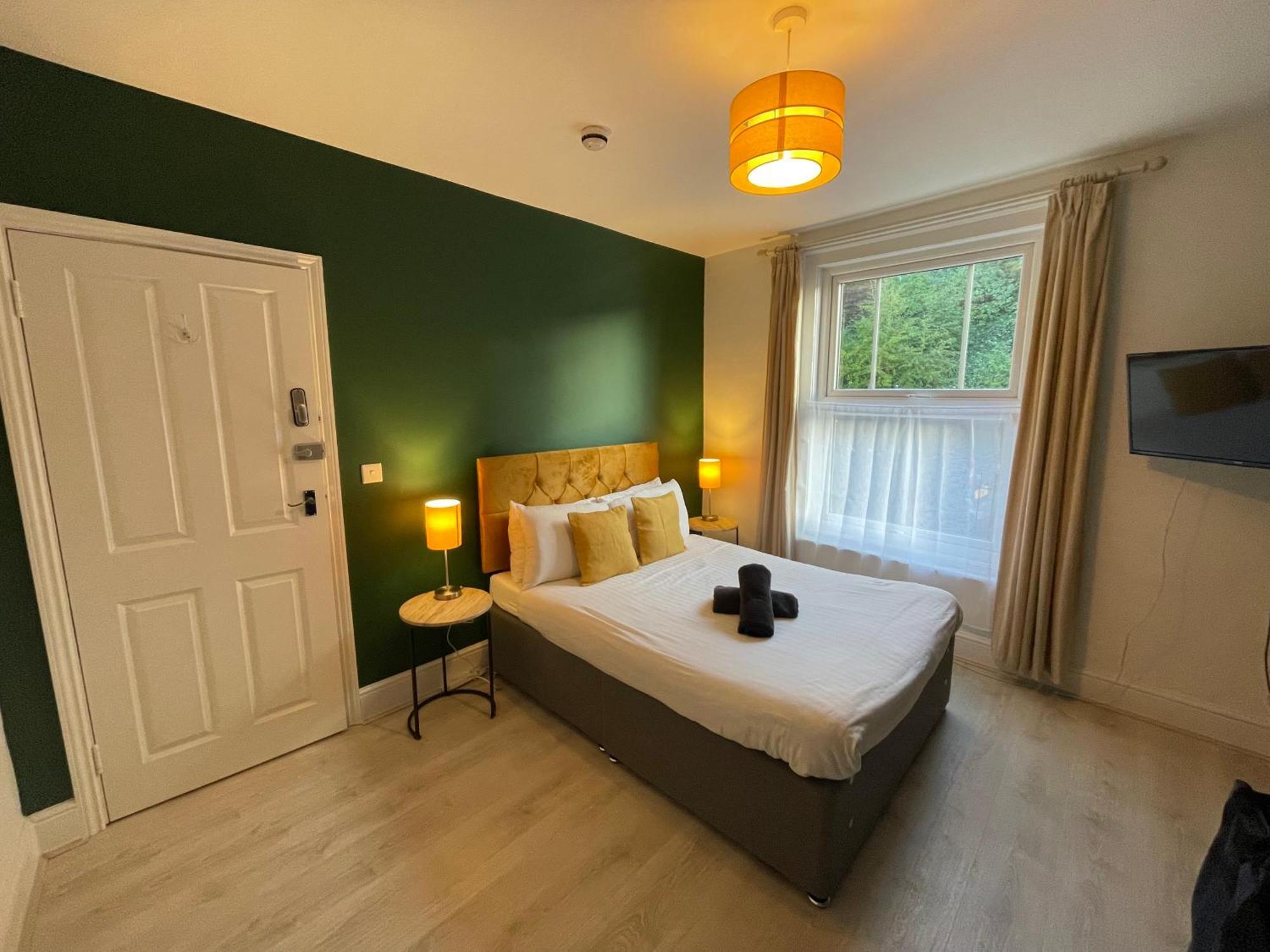 Rooms In City Centre House With Kitchen, Lounge, Garden Ipswich Zewnętrze zdjęcie